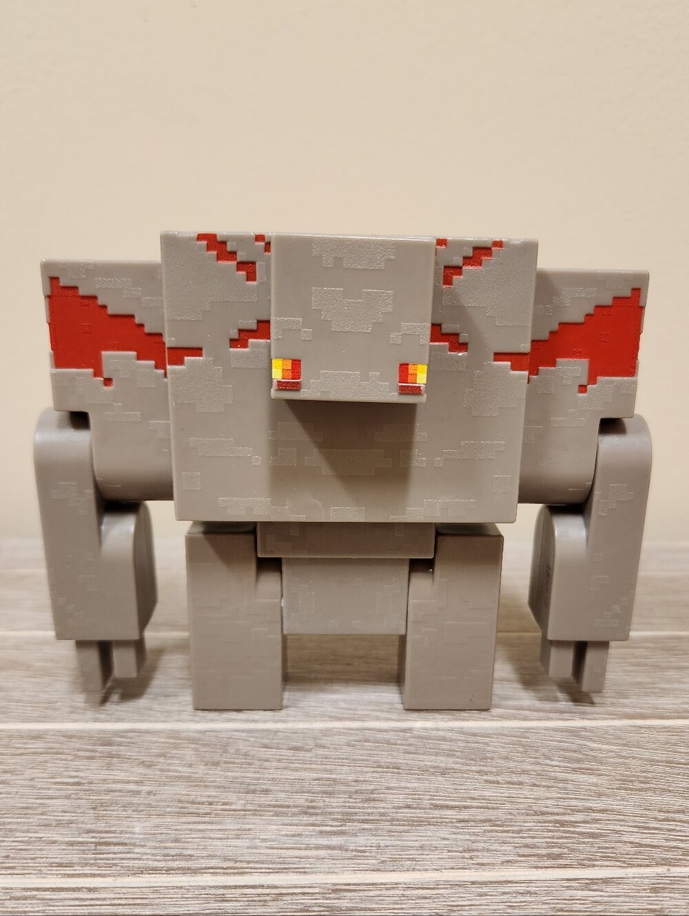 Minecraft Dungeons Redstone Golem Figure Mattel 2019 Boss Mob Toy 4.5”